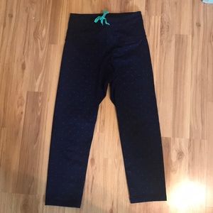 Old Navy Active Cropped Leggings